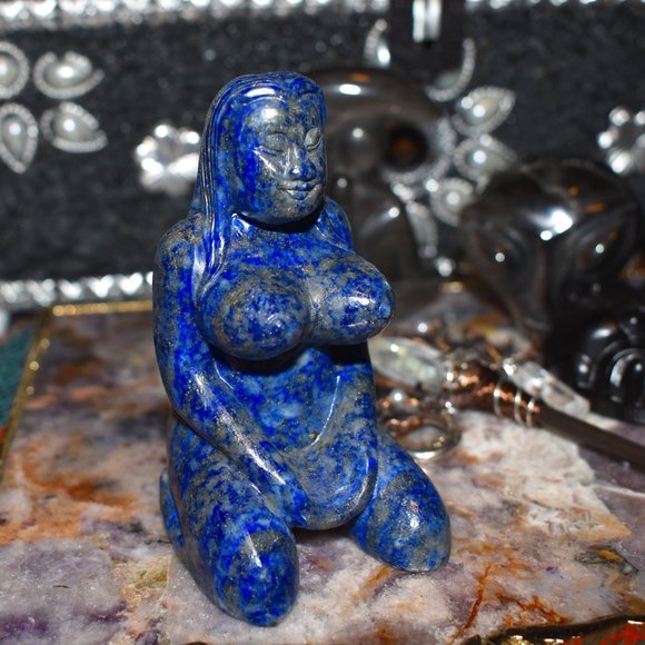 Natural, Crystal, Stone, Wicca, Holistic, Moon Other - Blue Aventurine Kneeling Offering Goddess